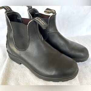 Blundstone Chelsea Boots!!!